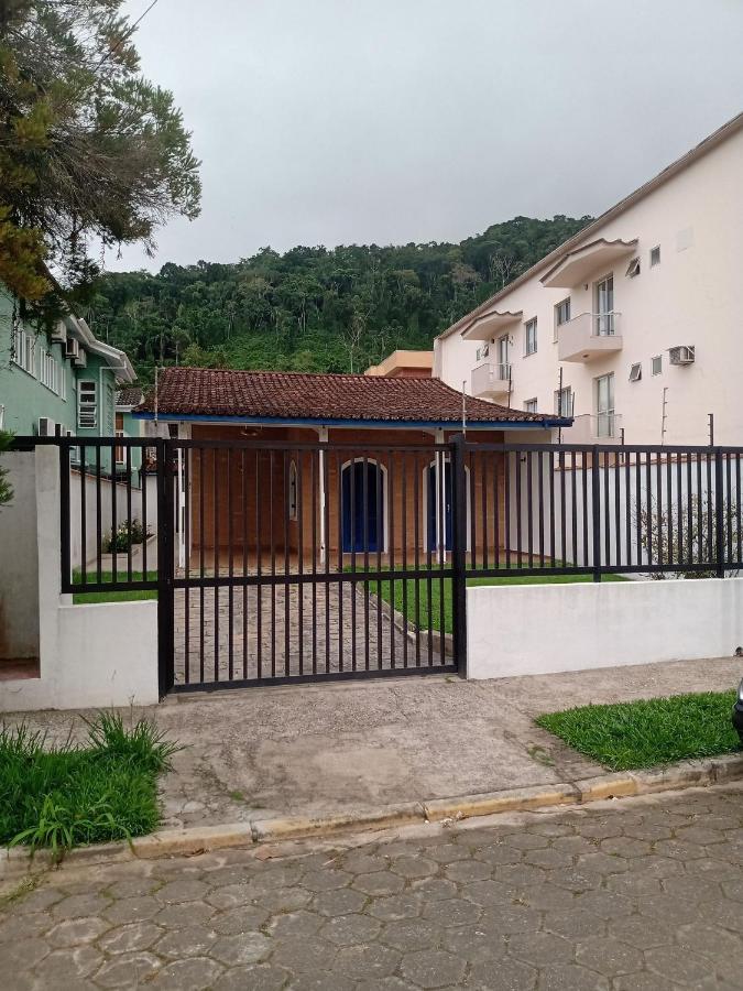 Casa Praia Grande Com Churrasqueira Villa Ubatuba Exterior photo